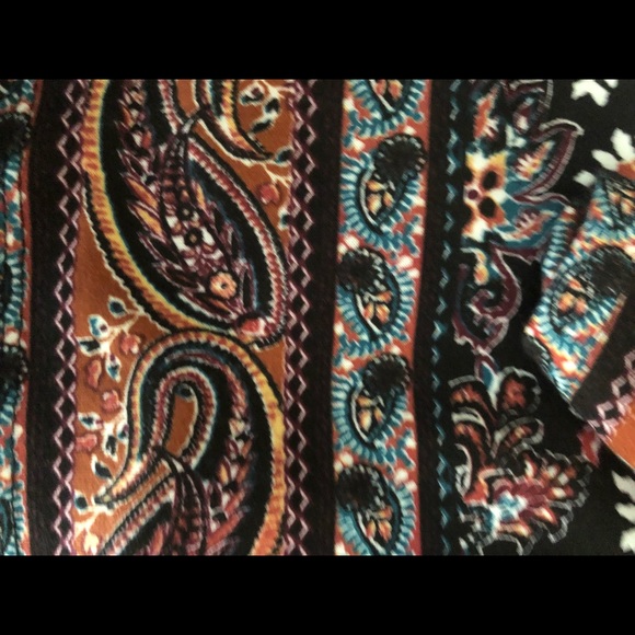 2xl NWOT Xhilaration off shoulder top - Picture 4 of 4